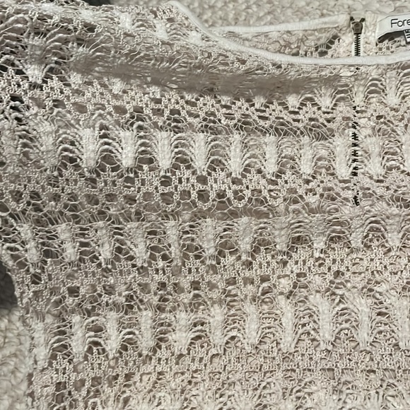 Mesh top - Picture 2 of 2